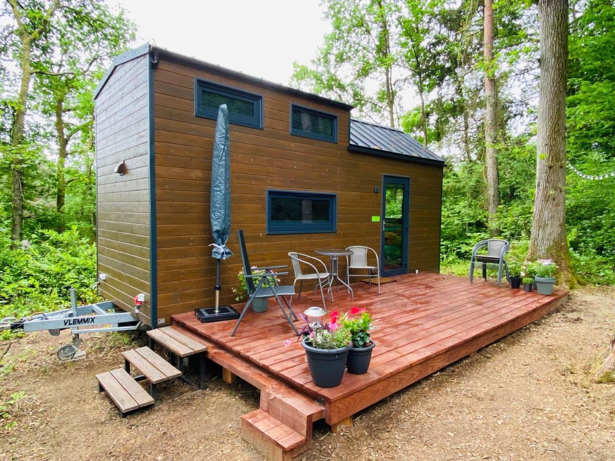 Гостьовий будинок La Tiny House De Nanou Рошфор Екстер'єр фото